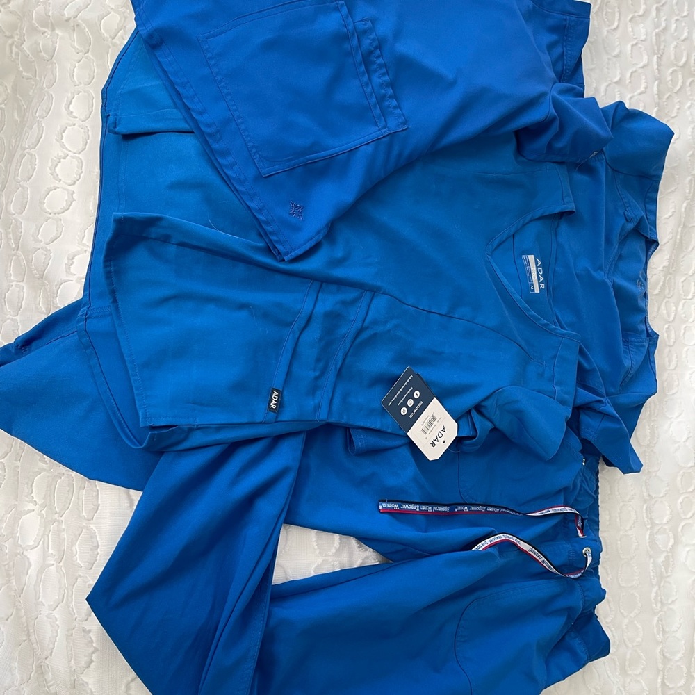 Scrub Lot Royal Blue M